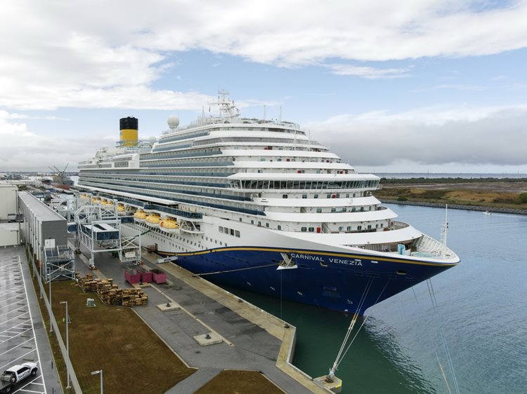 Photo of the Carnival Venezia docked at Port Canaveral