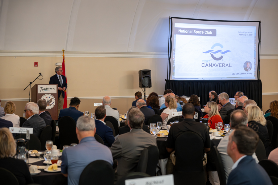 CEO Capt. John Murray address National Space Club as keynote speaker